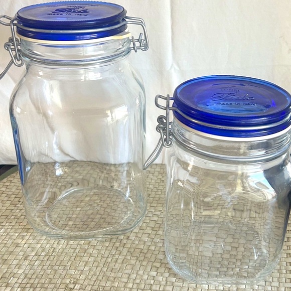 Vintage Bormioli Rocco Fido Glass Jars Locking Cobalt Lids Set Of 2: 1 & 2 Liter - Picture 1 of 16